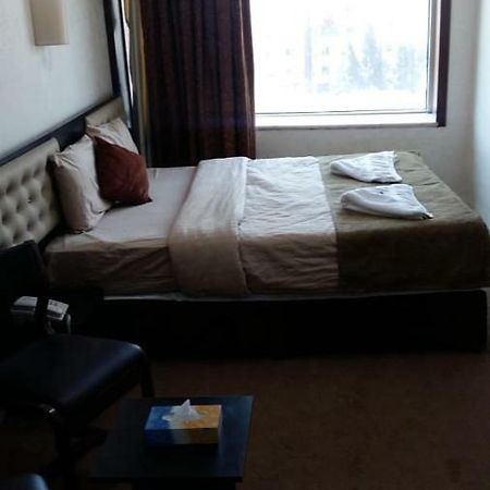 Teeba Palace Hotel Suites Amman Ngoại thất bức ảnh