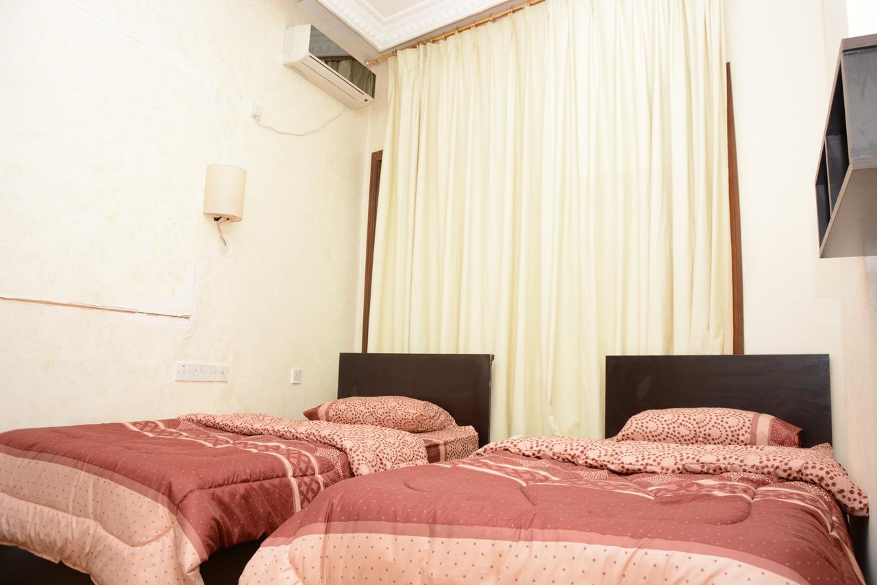 Teeba Palace Hotel Suites Amman Ngoại thất bức ảnh
