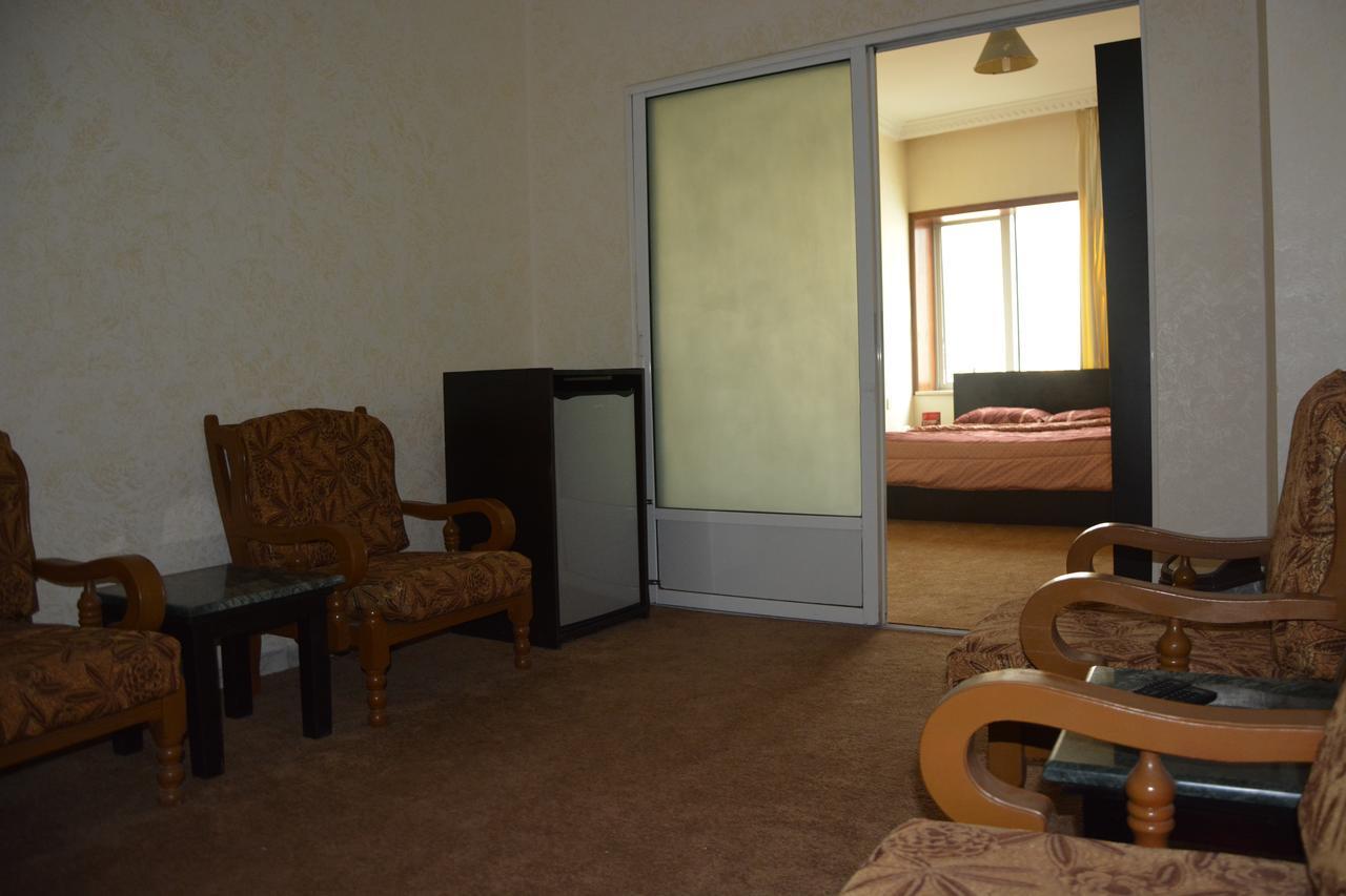 Teeba Palace Hotel Suites Amman Ngoại thất bức ảnh